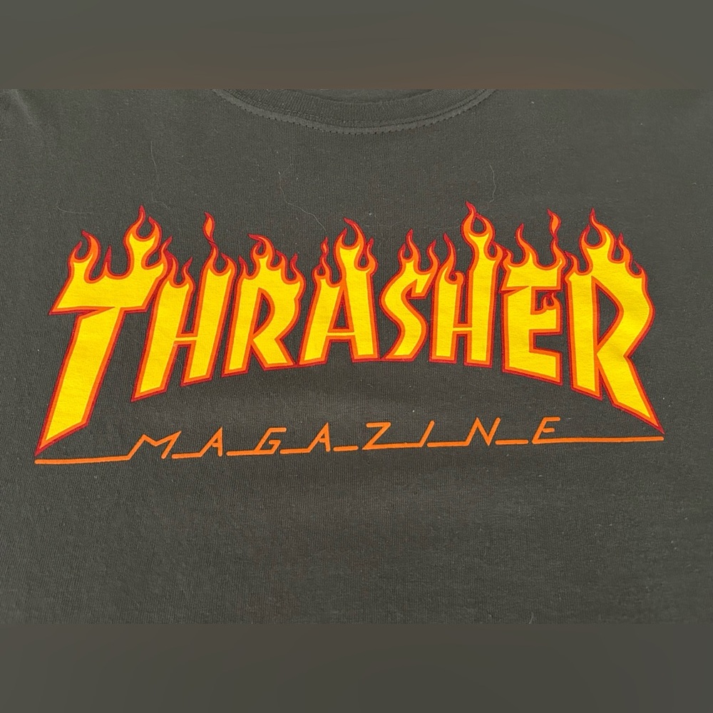 Thrasher Vintage 90s Y2K Flames Fire Print Skateboard Tee Shirt Size XL - Picture 5 of 7